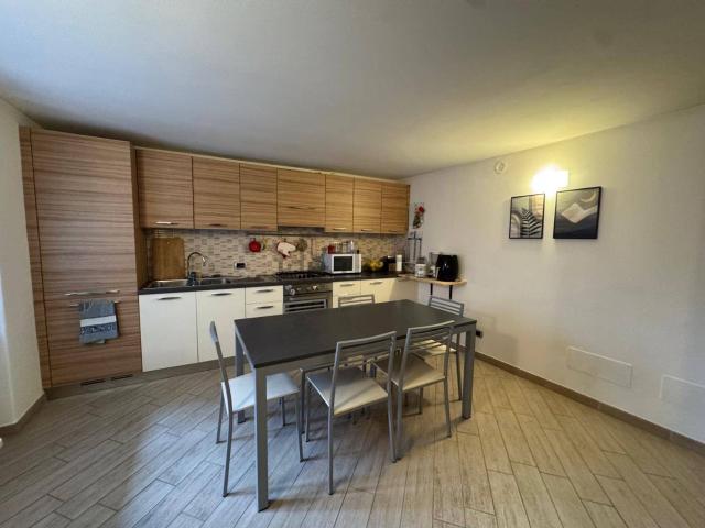 Appartamento in vendita a Ardesio, Lombardia