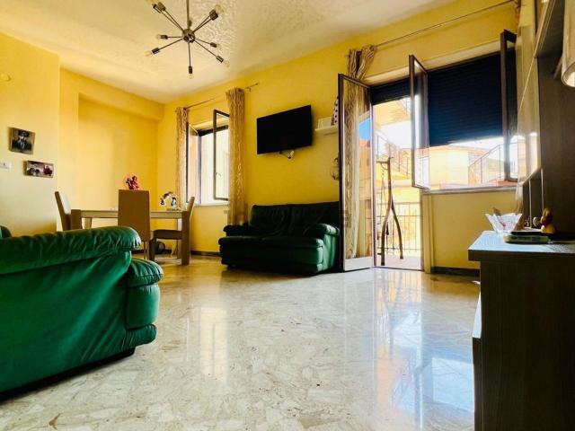 Appartamento in vendita a Salerno, Campania