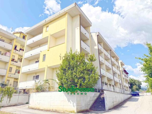 Appartamento in vendita a Montorio Al Vomano, Abruzzo