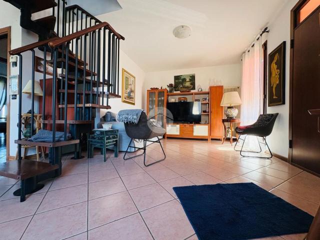 Appartamento in vendita a Rimini, Reggio Emilia