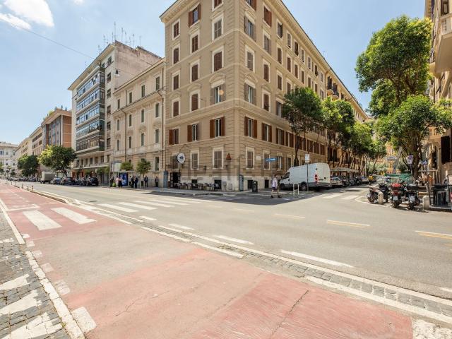 Appartamento in vendita a Prati, Roma