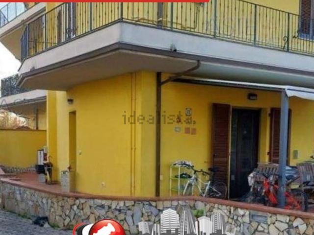 Appartamento in vendita a Massa e Cozzile, Toscana