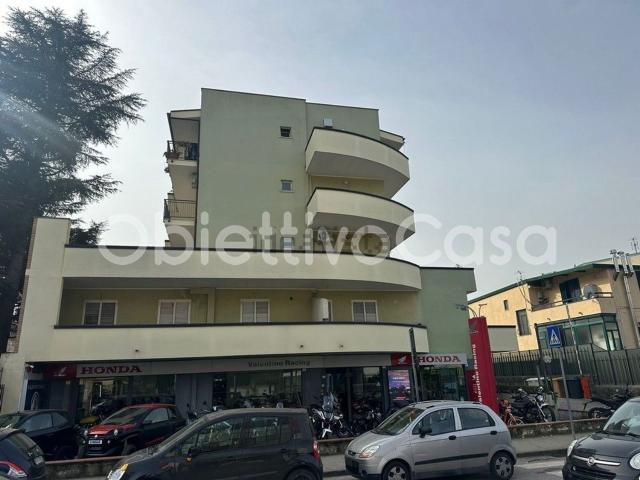 Appartamento in vendita a Caserta, Campania