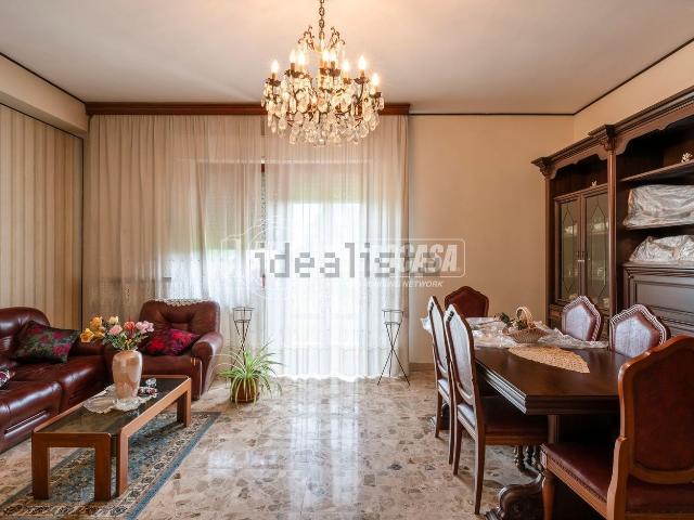 Appartamento in vendita a Santa Croce, Marche