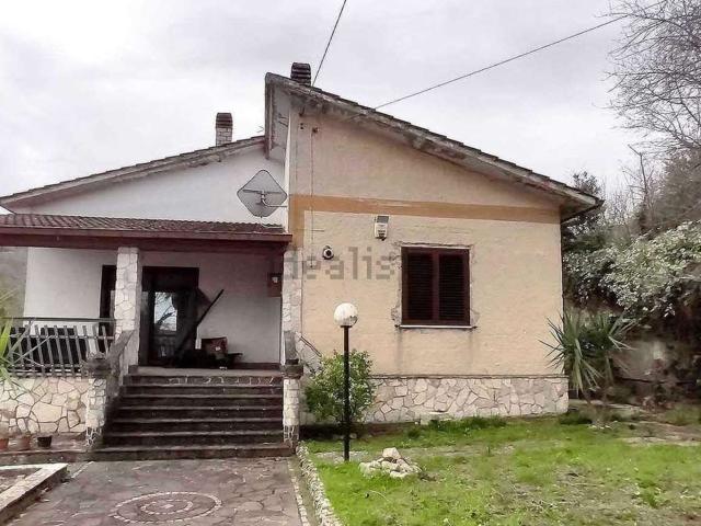 Appartamento in vendita a Contrada Bagnoli, Avellino