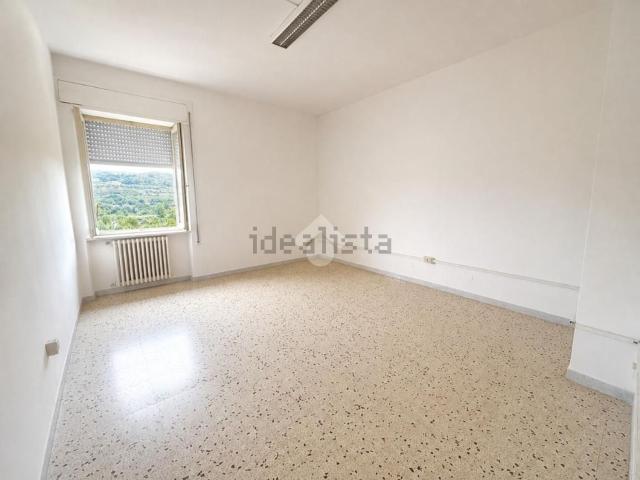 Appartamento in vendita a Orte, Lazio