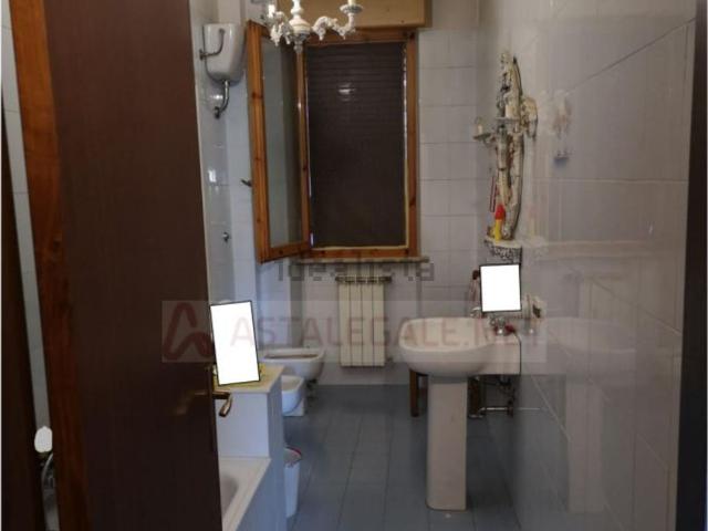 Appartamento in vendita a Marche, Macerata
