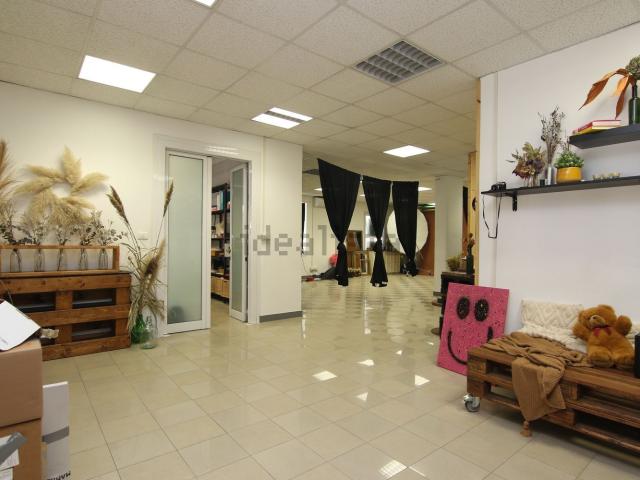 Appartamento in vendita a Centro Ovest, Serra Riccò