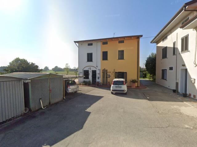 Appartamento in vendita a Agliana, Toscana