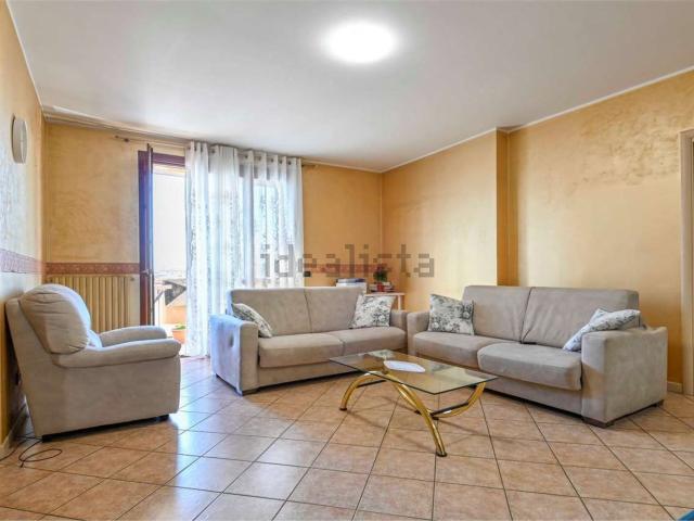 Appartamento in vendita a Romano di Lombardia, Bergamo
