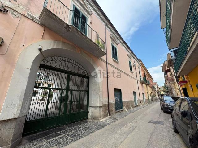 Appartamento in vendita a Caivano, Campania