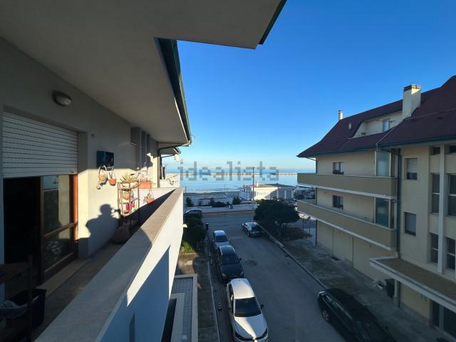 Appartamento in vendita a Faleriense, Marche