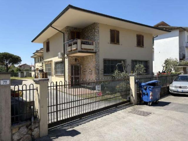 Appartamento in vendita a Le Case, Montevettolini