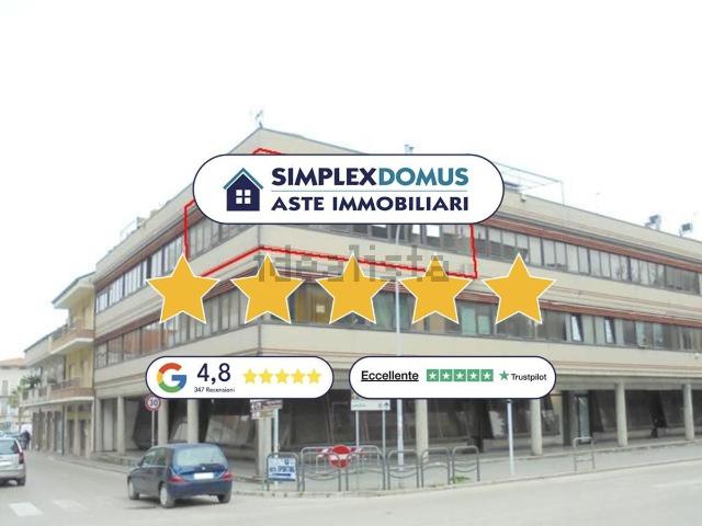 Appartamento in vendita a Unione dei Comuni della Val Vibrata, Alba Adriatica