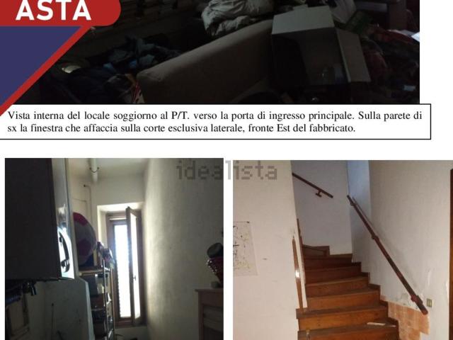 Appartamento in vendita a Bivio Di Ravi, Toscana