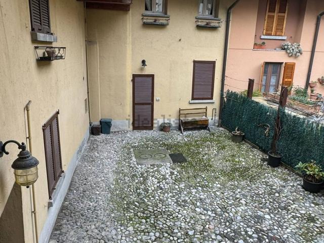 Appartamento in vendita a San Francesco, Canzo