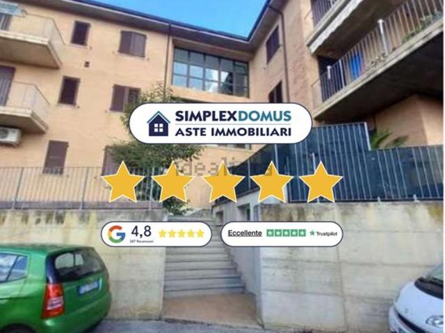 Appartamento in vendita a Santa Petronilla, Marche