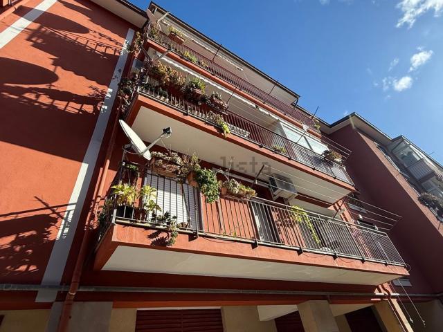 Appartamento in vendita a Novara Di Sicilia, Sicilia