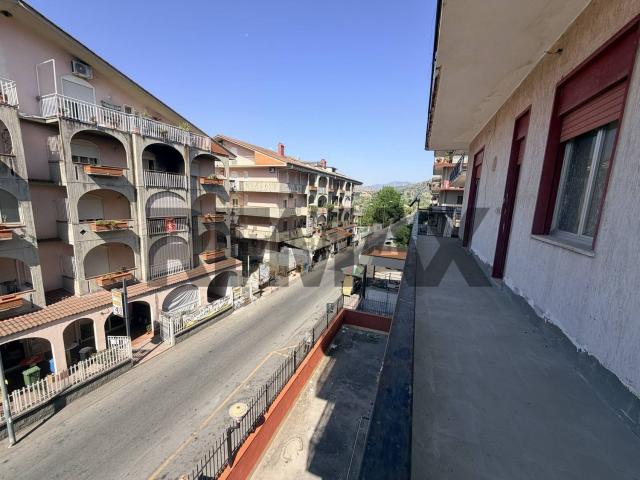 Appartamento in vendita a Gaggi, Messina