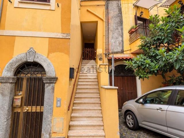 Appartamento in vendita a Marino, Roma Capitale