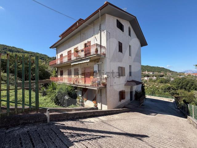 Appartamento in vendita a Piano, San Giorgio del Sannio
