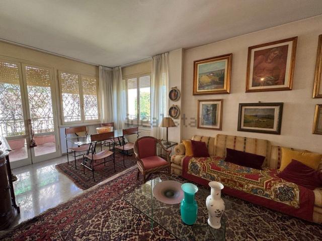 Appartamento in vendita a Camaiore, Toscana