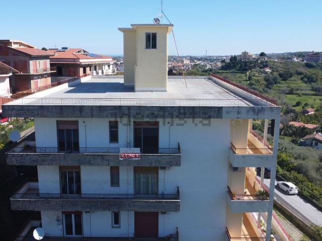 Appartamento in vendita a Cannistrà, Barcellona Pozzo Di Gotto