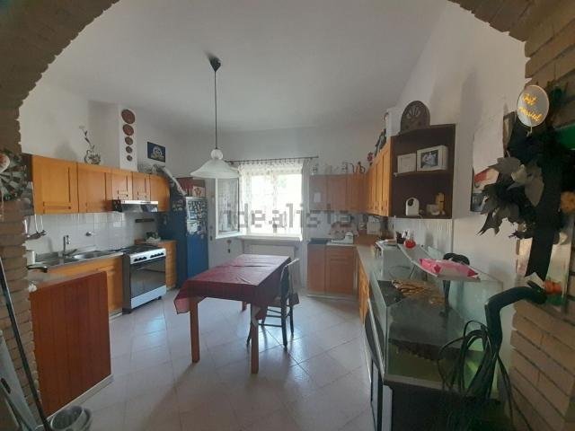 Appartamento in vendita a Riccione, Reggio Emilia