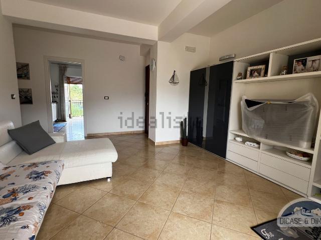 Appartamento in vendita a Marina di Torrenova, Torrenova
