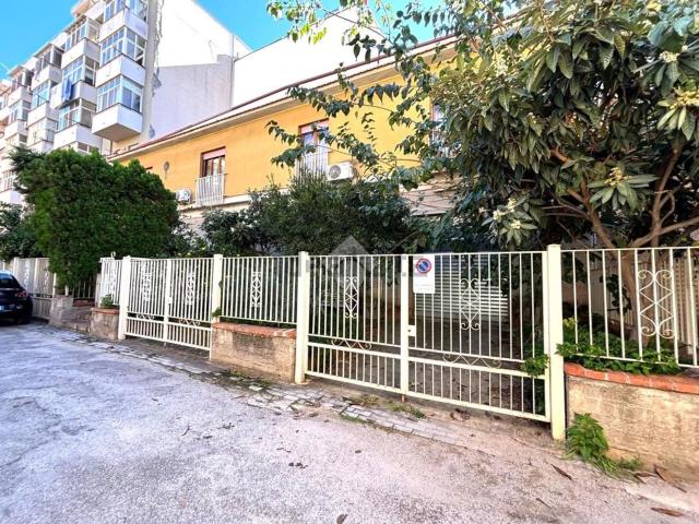Appartamento in vendita a Bagheria, Sicilia