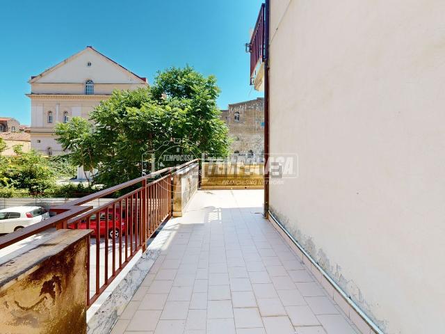 Appartamento in vendita a Sant'Andrea dei Lagni, Santa Maria Capua