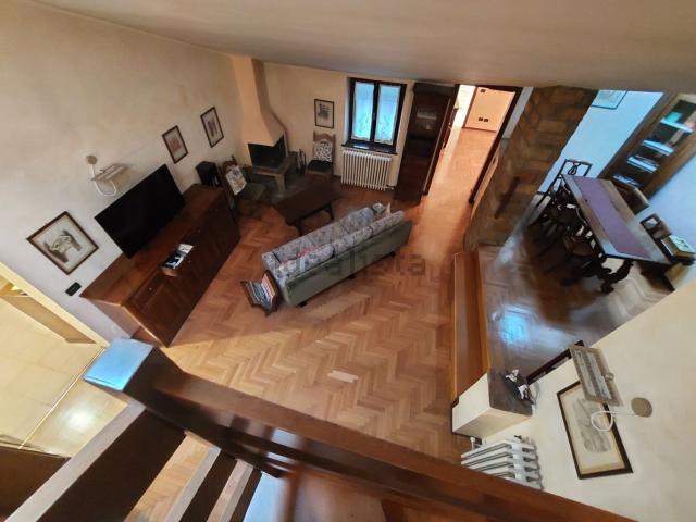Appartamento in vendita a Romano Di Lombardia, Lombardia