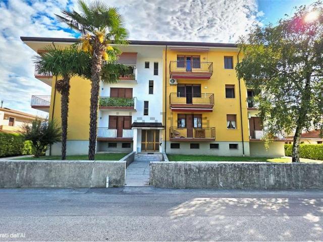 Appartamento in vendita a Rosa / Rose, San Vito al Tagliamento / San Vît dal Tiliment