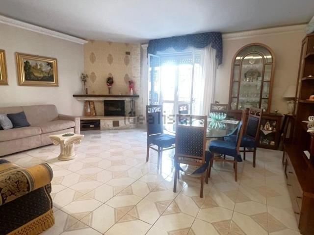 Appartamento in vendita a Carlentini, Sicilia