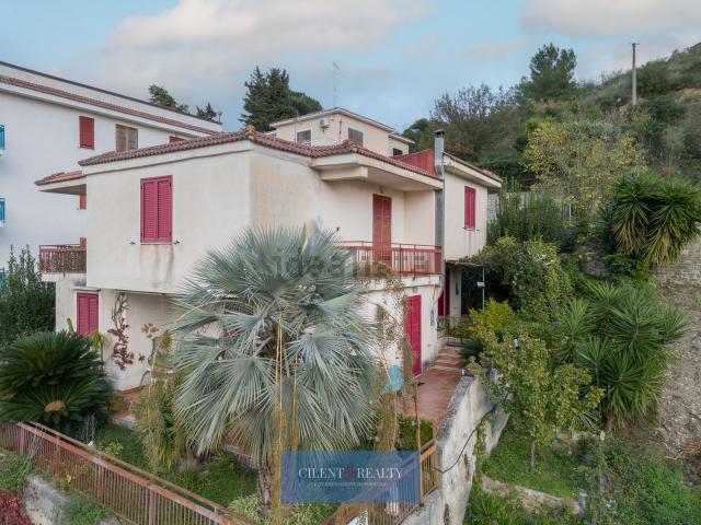 Appartamento in vendita a Montecorice, Campania