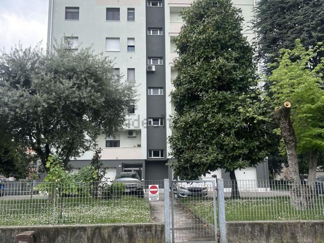 Appartamento in vendita a Unione di comuni Terre di Castelli, Vignola