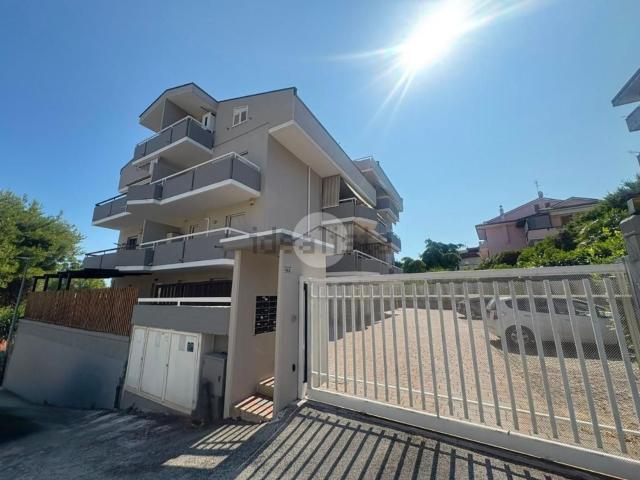 Appartamento in vendita a Villa Raspa, Spoltore