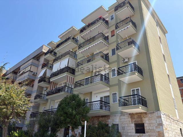 Appartamento in vendita a Municipio 1, Puglia