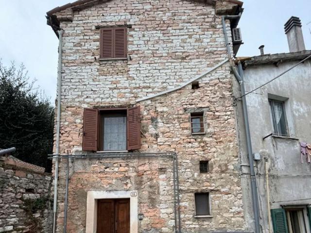 Appartamento in vendita a Sant'Antonio, Fossombrone