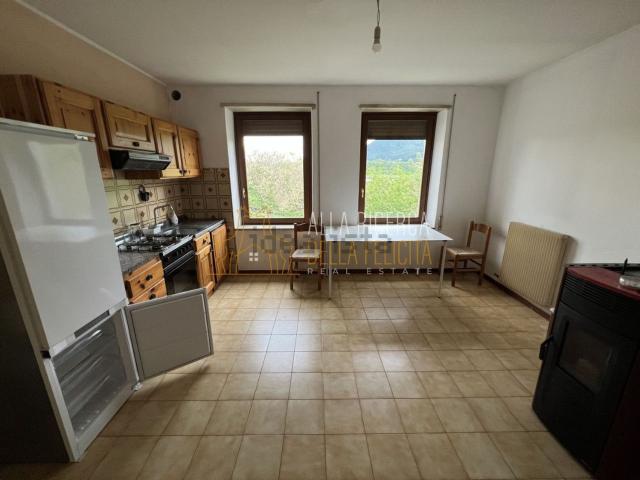 Appartamento in vendita a Caltrano, Veneto