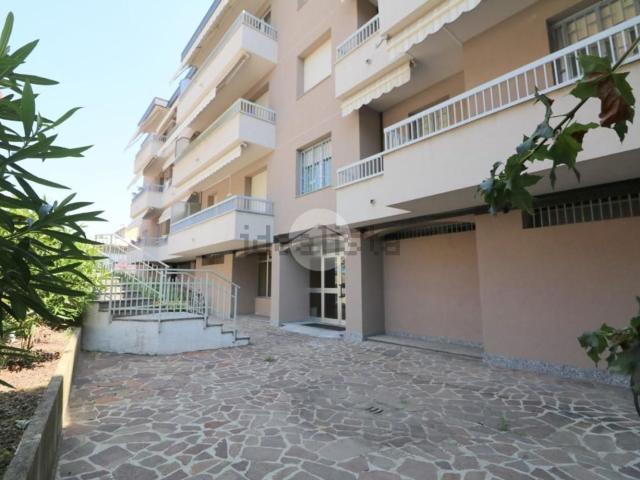 Appartamento in vendita a Lucernate, Rho