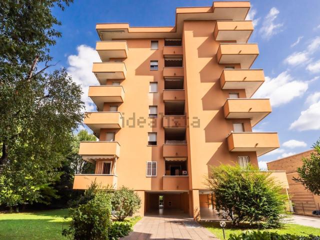 Appartamento in vendita a Meda, Monza e della Brianza