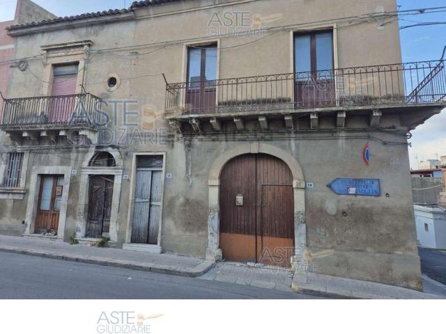 Appartamento in vendita a Comiso, Ragusa
