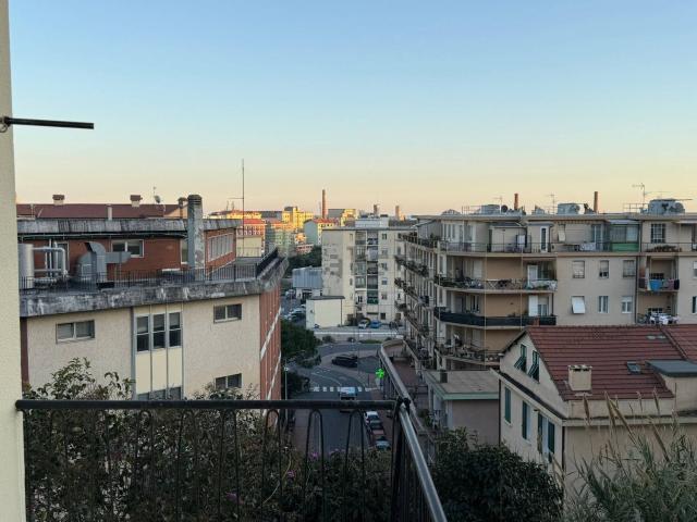 Appartamento in vendita a Oliveto, Imperia
