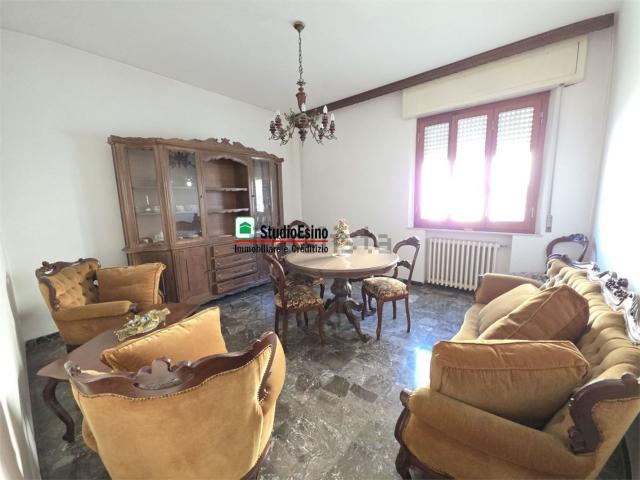 Appartamento in vendita a Agraria, Marche