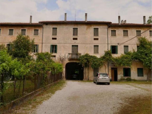 Appartamento in vendita a Villadolt / Viladolt, Fontanafredda