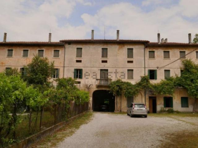 Appartamento in vendita a Villadolt / Viladolt, Fontanafredda