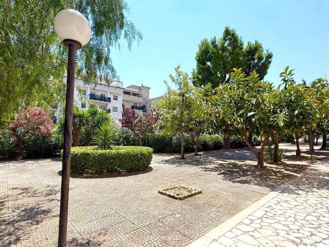 Appartamento in vendita a Puglia, Barletta-andria-trani