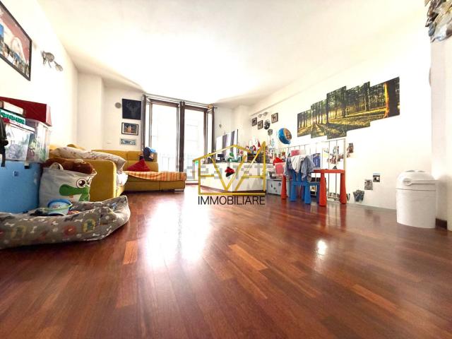 Appartamento in vendita a Venezia Nuova, Livorno
