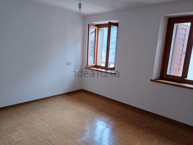 Appartamento in vendita a Priola / Prieule, Sutrio / Sudri